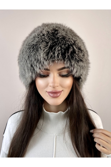 Меховая шапка женская из песца