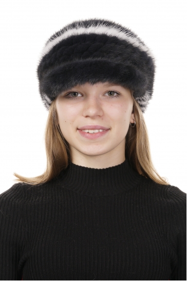 Меховая шапка женская из норки